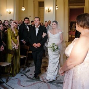 Justin Alexander Ivory Cathedral Veil w Blusher